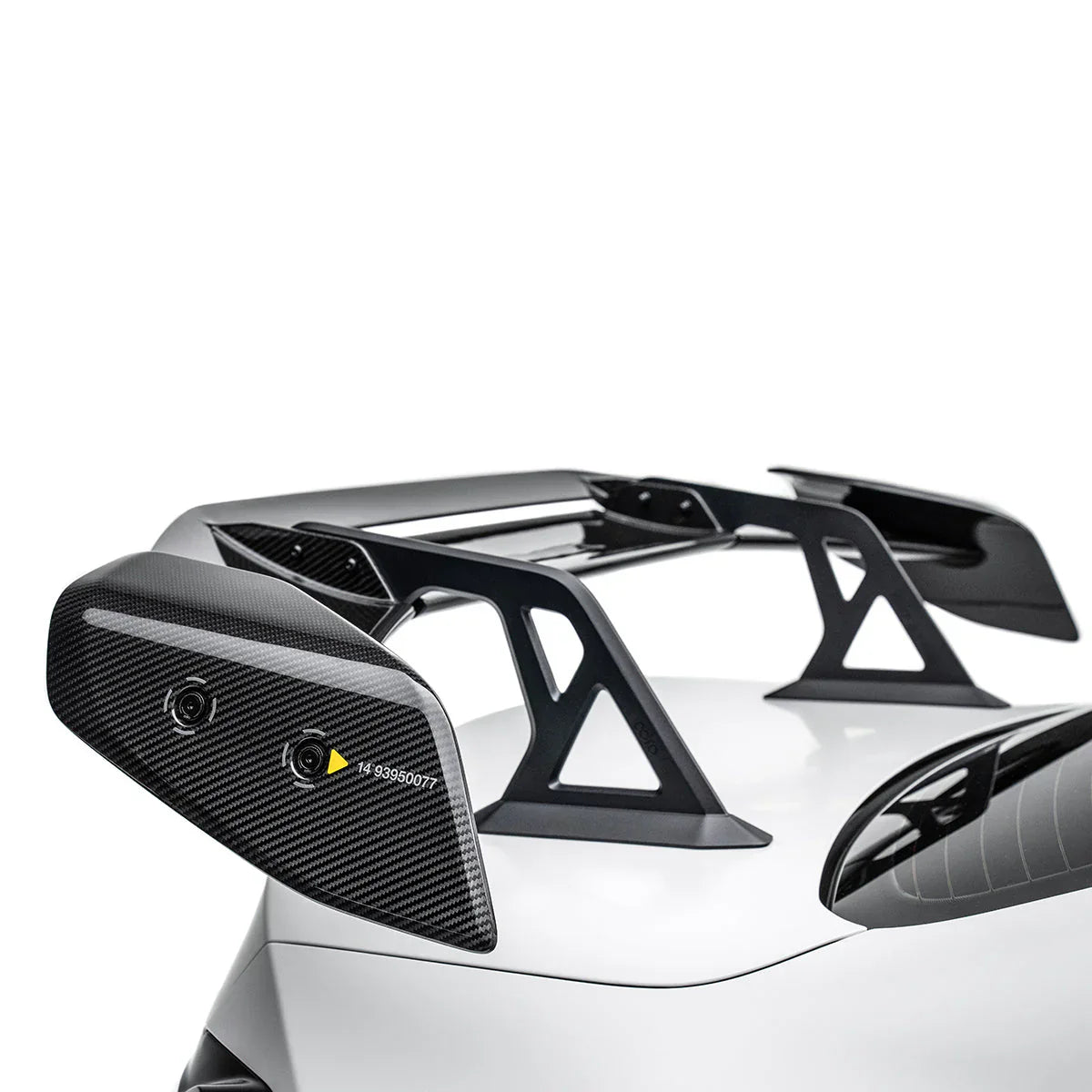BMW G87 M2 / G42 M240i AT-R3 SWAN NECK WING V1