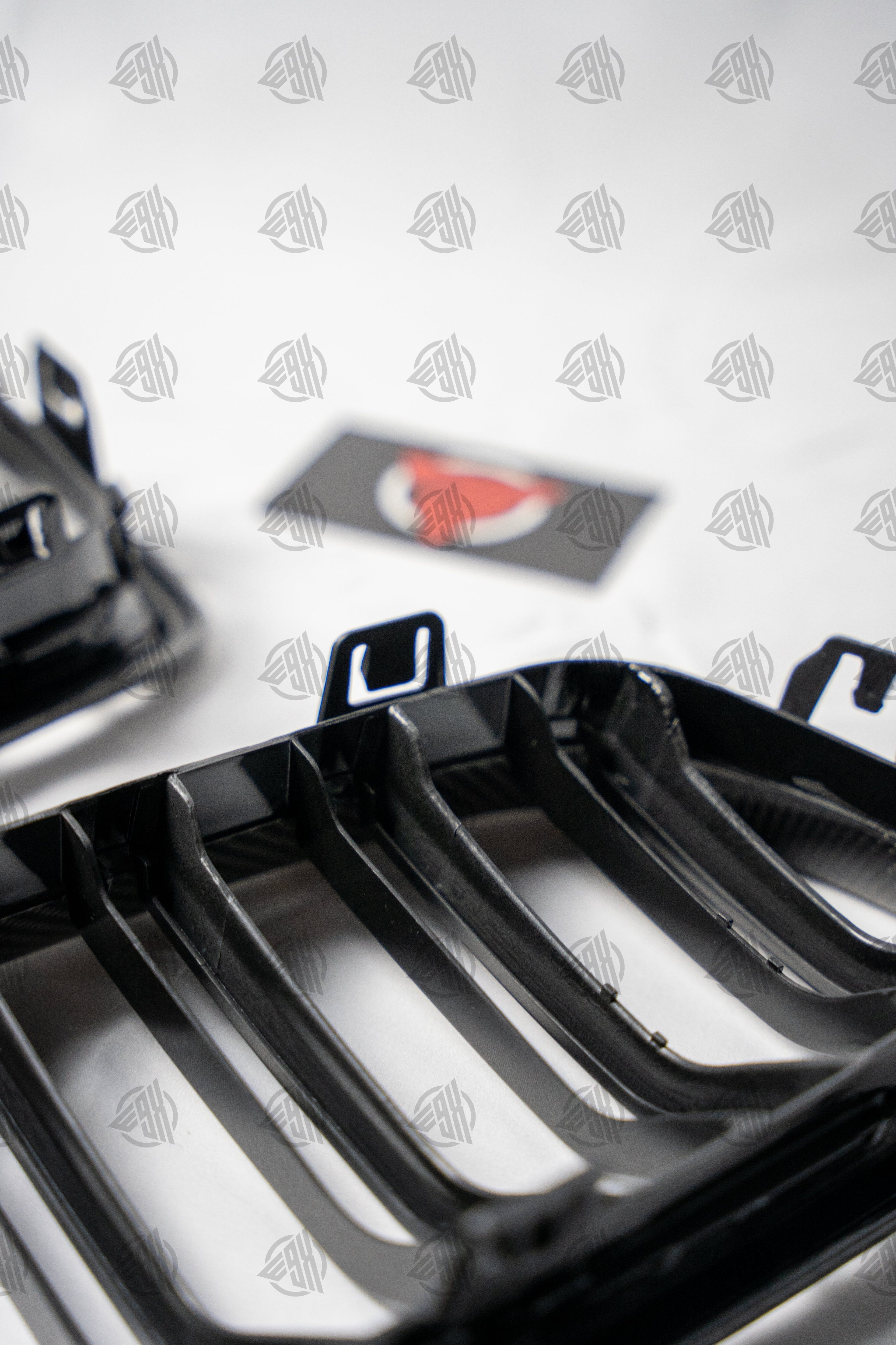 F30 Carbon Fibre Double Slot Kidney Grilles