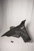 F87 M2/M2C Carbon Fibre Vented Fenders