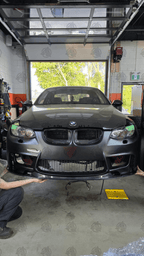 1M Style E92/E93 3 Series Front Bumper w/ CarbonFront Lip