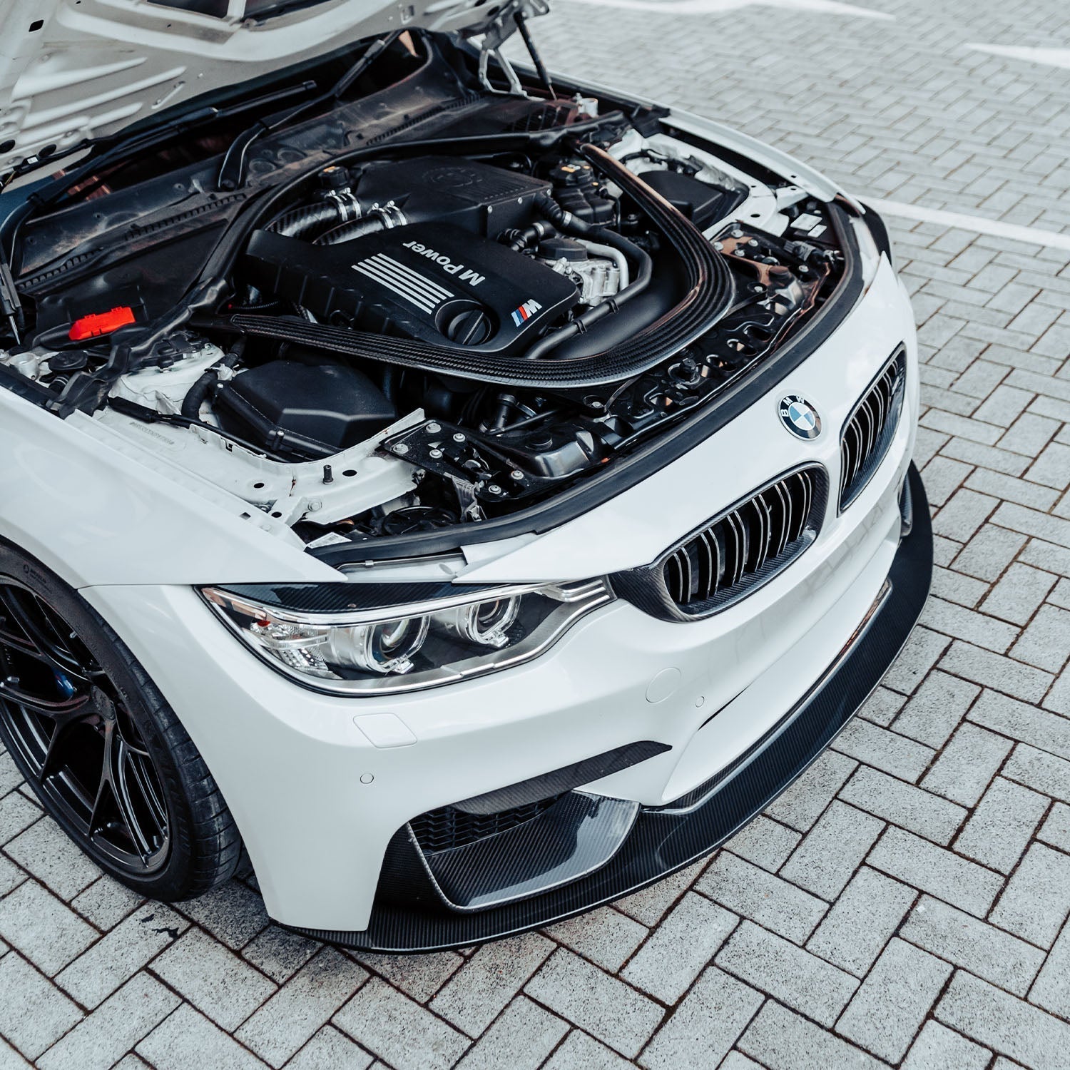 MHC+ BMW F80 M3 & F82/F83 M4 Pre Preg Carbon Fibre GT Style Front Splitter