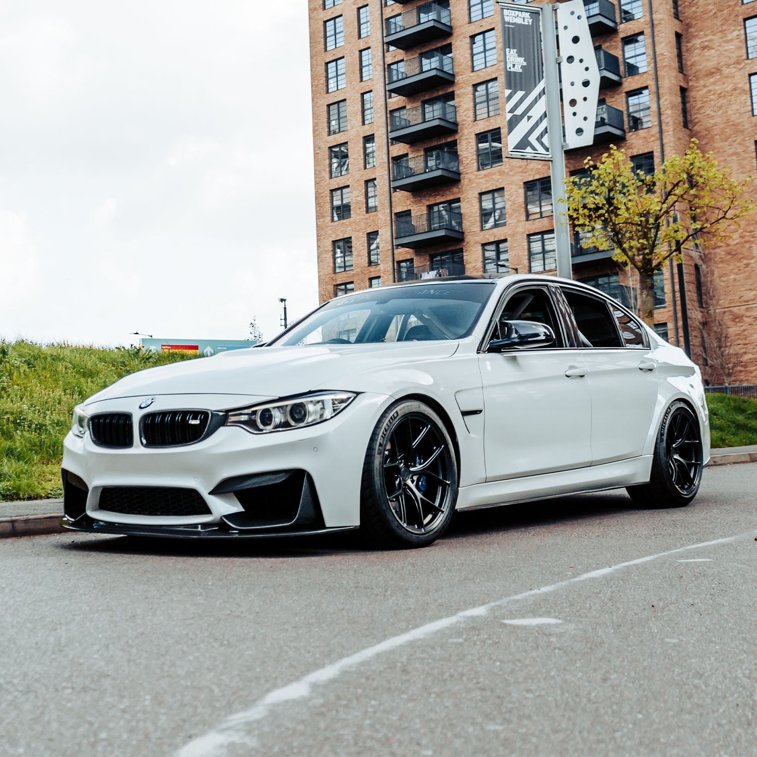 MHC+ BMW F80 M3 & F82/F83 M4 Pre Preg Carbon Fibre GT Style Front Splitter