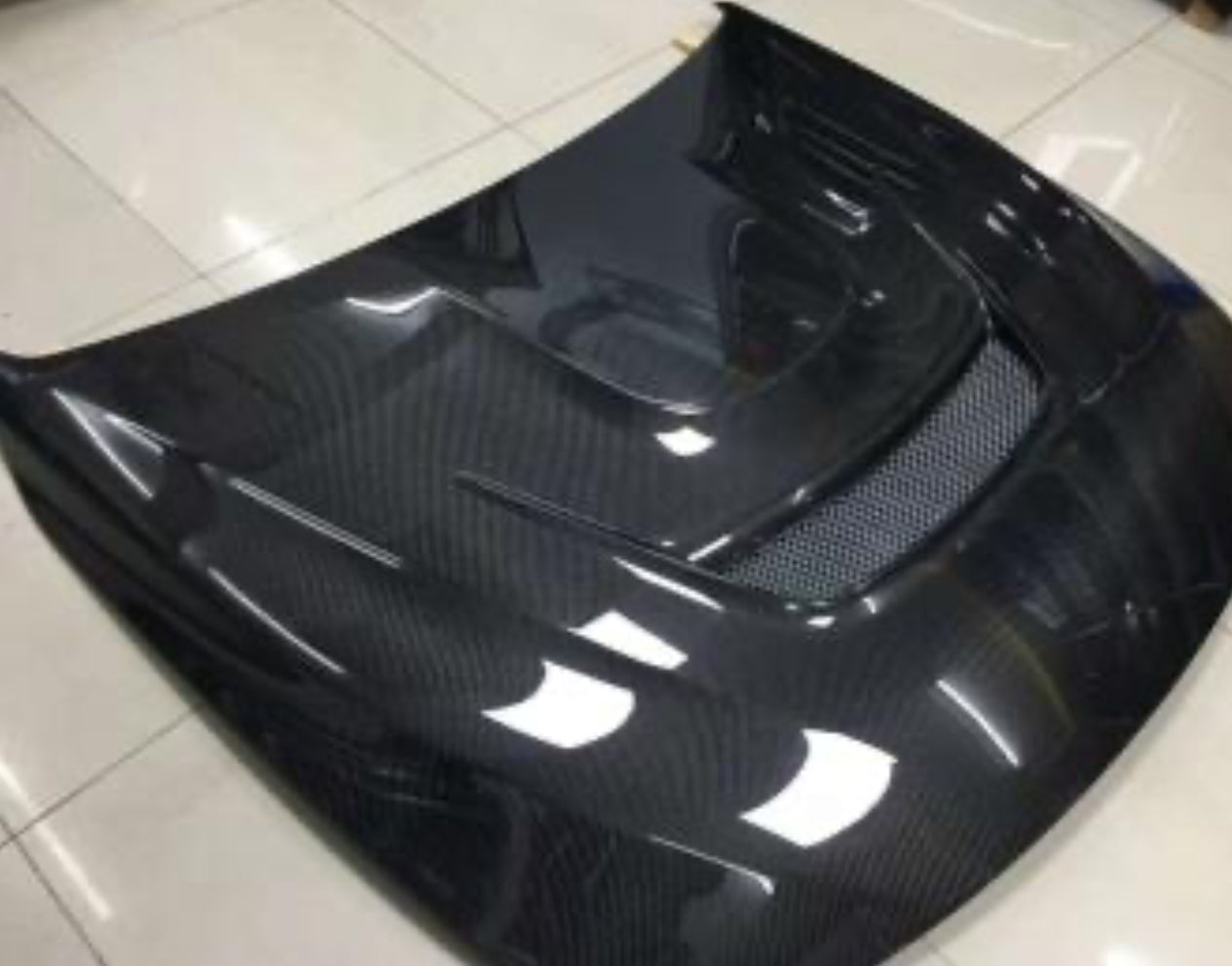F30 F32 F33 F36 VRS STYLE CARBON FIBER HOOD