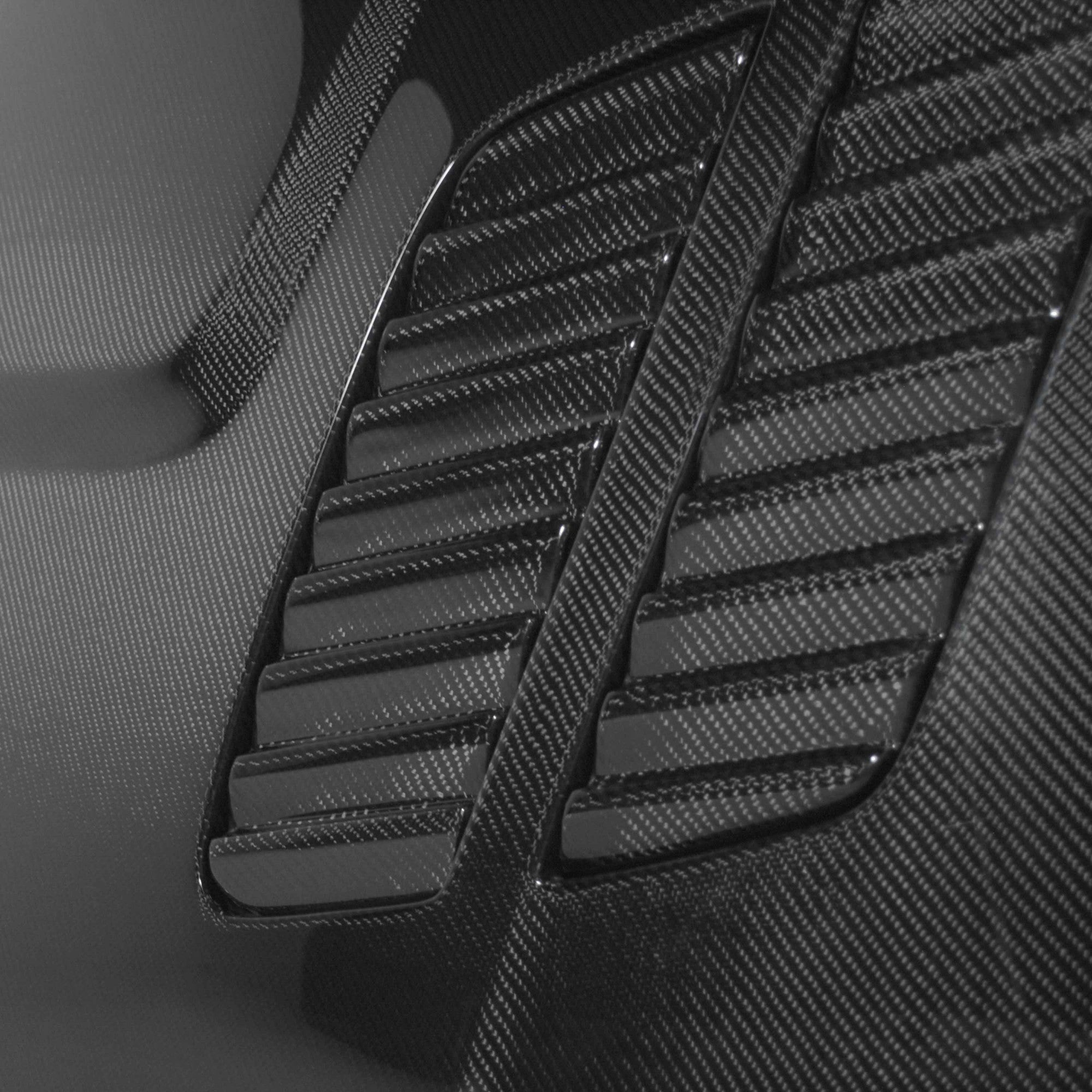 Seibon Carbon GTR-Style Carbon Fiber Hood For 2008-2013 BMW E92 M3