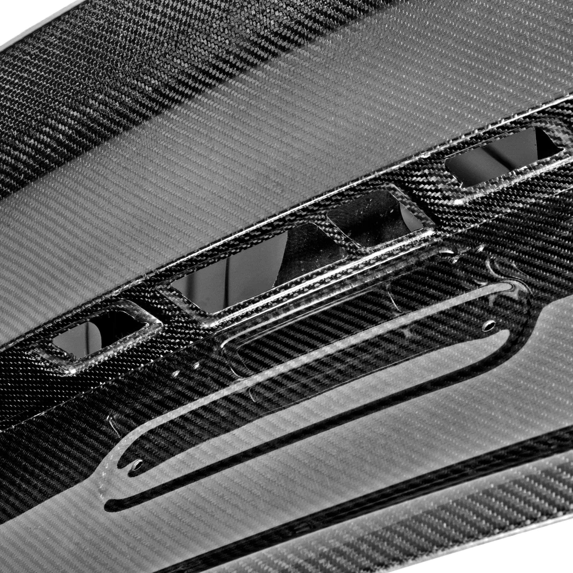Seibon Carbon CSL-Style Carbon Fibre Boot Lid For 2012-2018 BMW F30 3 Series / F80 M3 (Emblem Shaved)