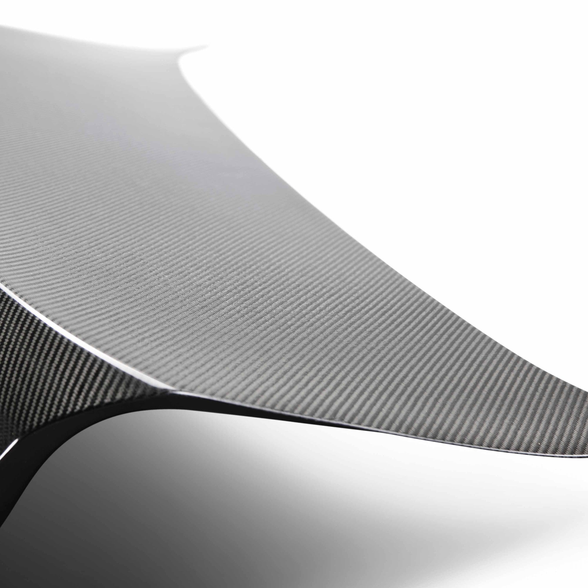 OEM-Style Carbon Fibre Boot Lid For 2011-2016 5 Series / M5