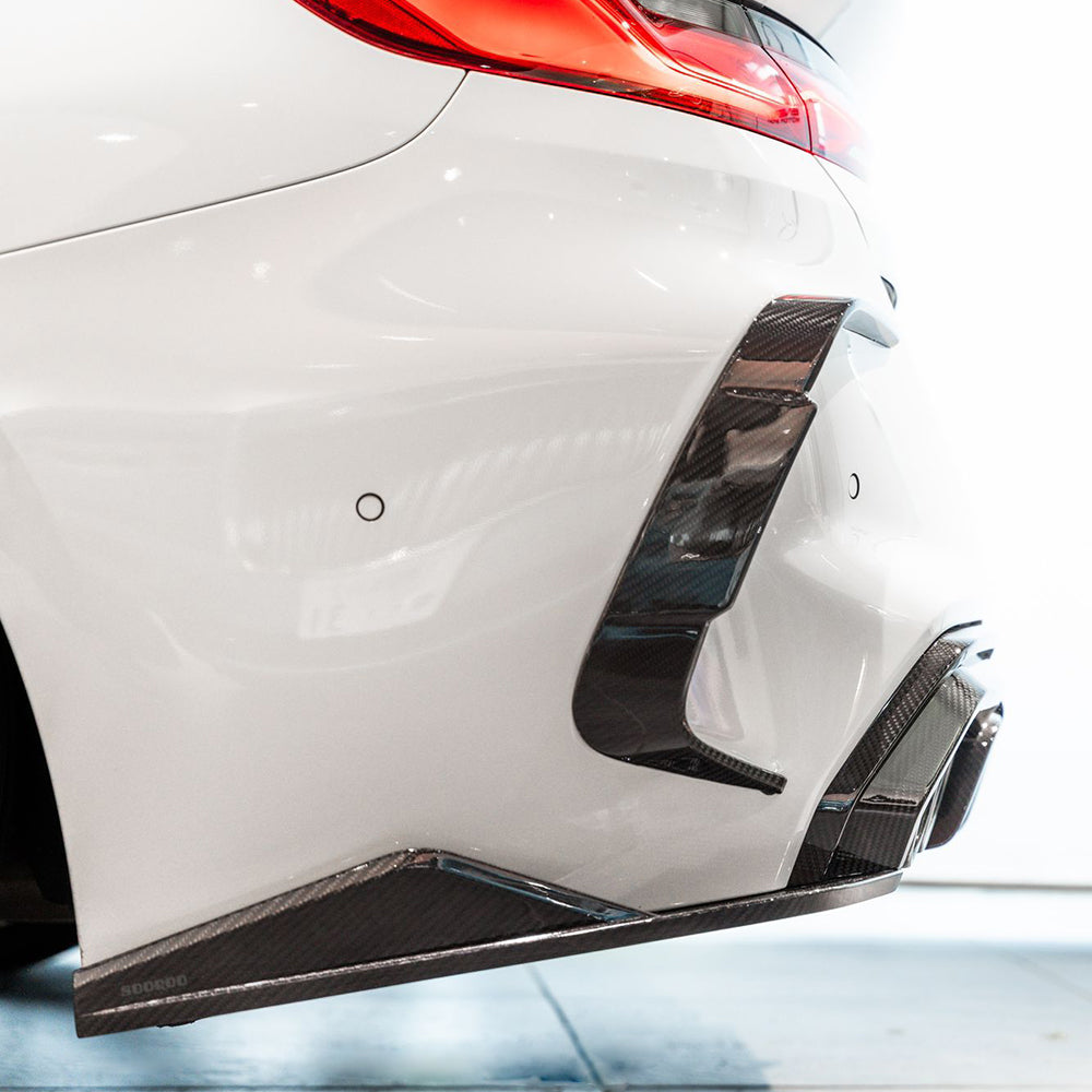 SooQoo BMW M8 F91 Rear Diffuser In Gloss Carbon Fibre