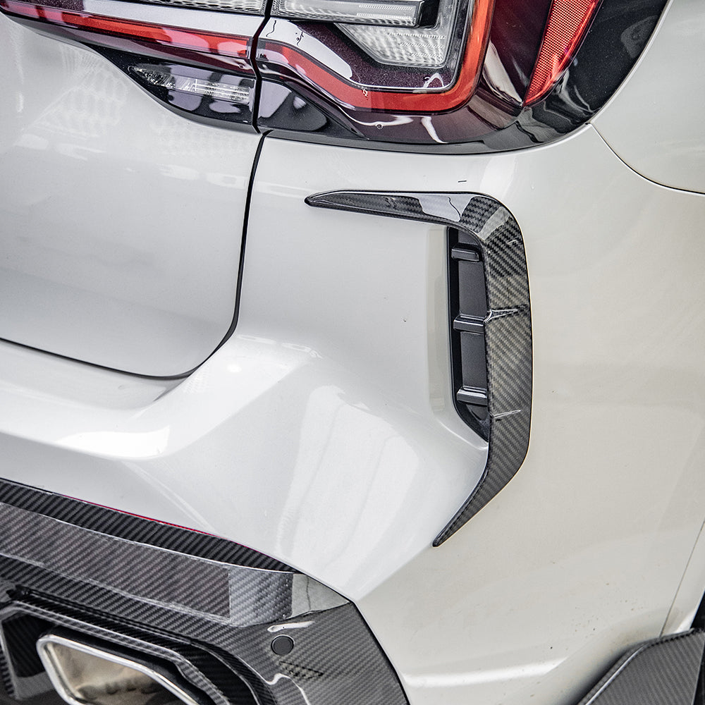 SooQoo BMW X3 G01 LCI Rear Bumper Inserts In Gloss Carbon Fibre