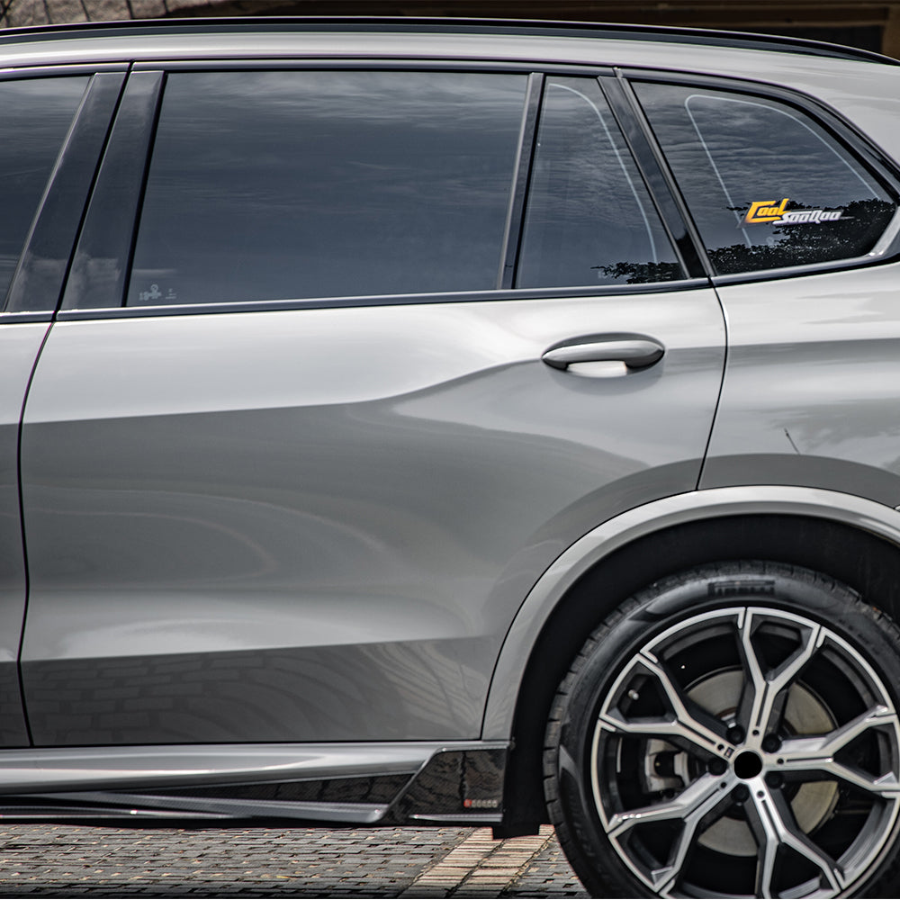 SooQoo BMW G05 X5 Side Skirts In Gloss Carbon Fibre