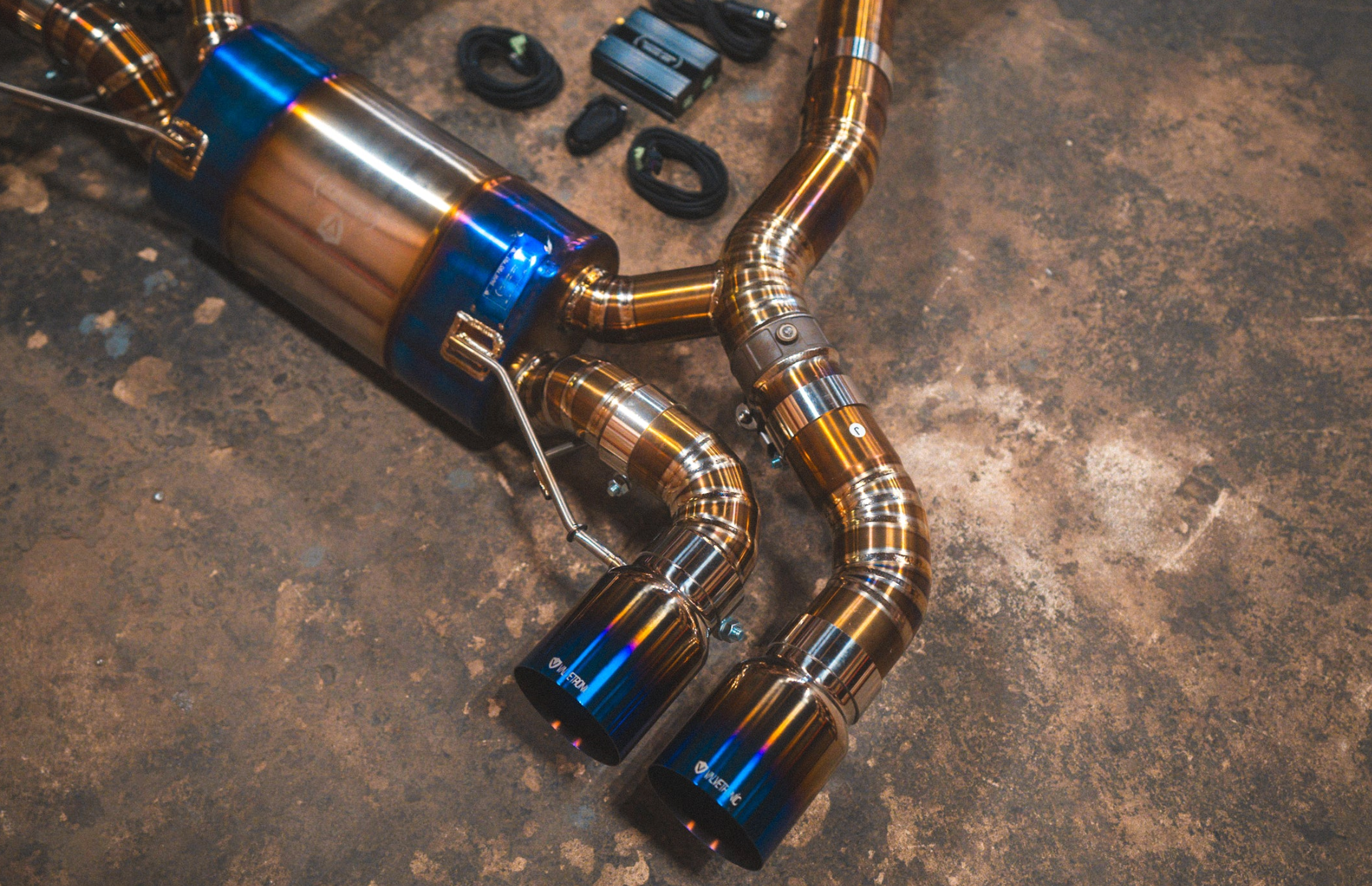 BMW M8 Valved Sport Exhaust System (F91,F92,F93)