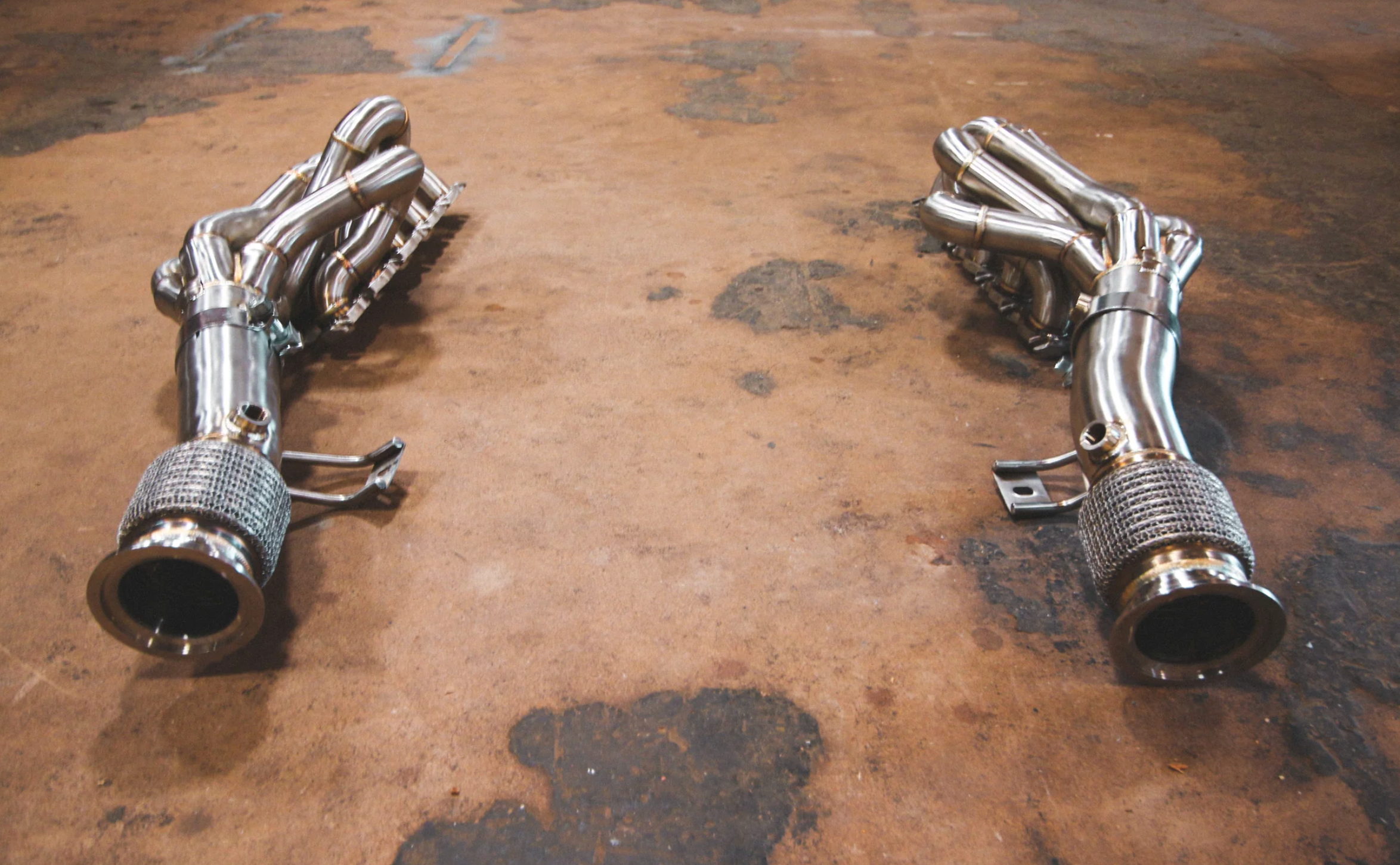 Audi R8 V10 / Lamborghini Gallardo LP / Lamborghini Huracan Free Flow Headers