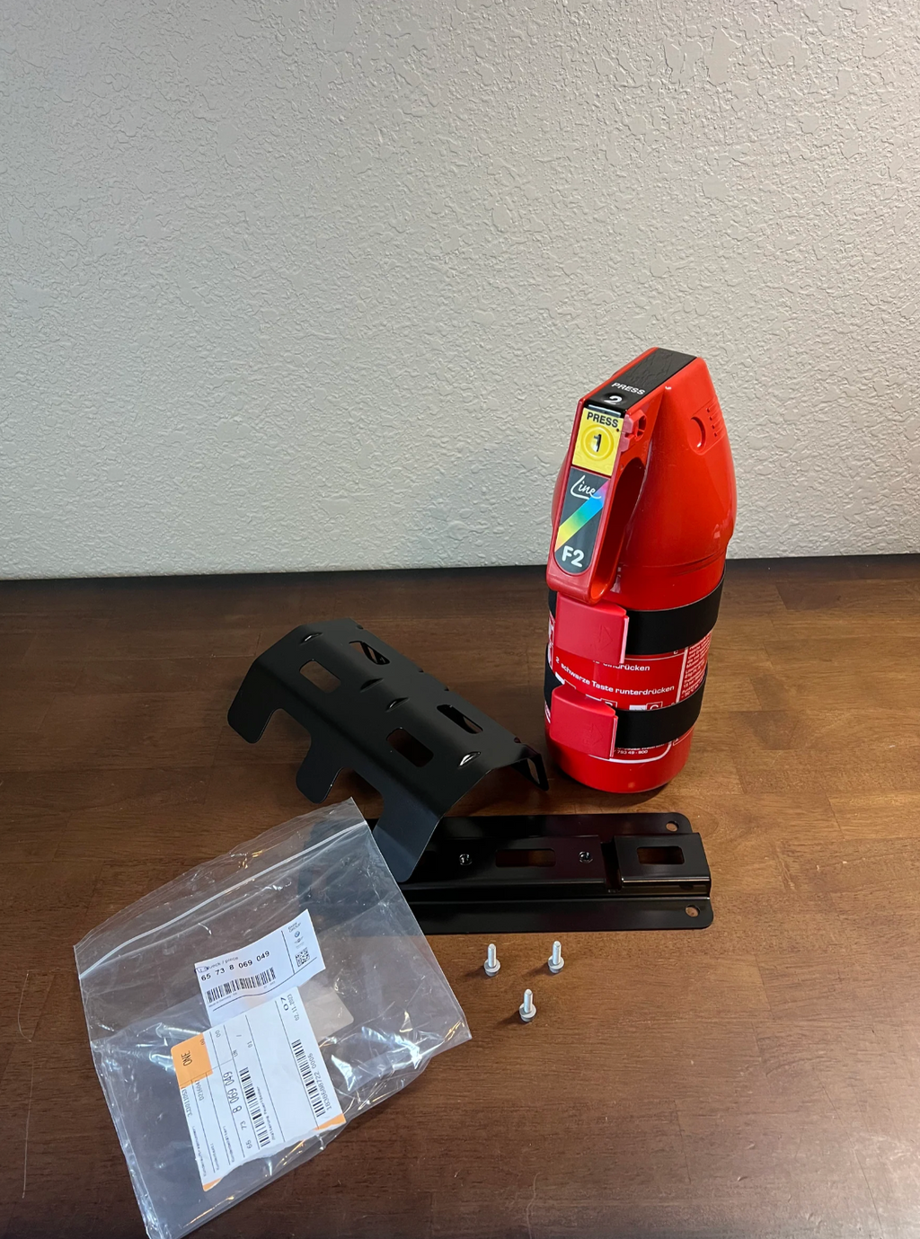 OEM BMW M4 GTS FIRE EXTINGUISHER KIT