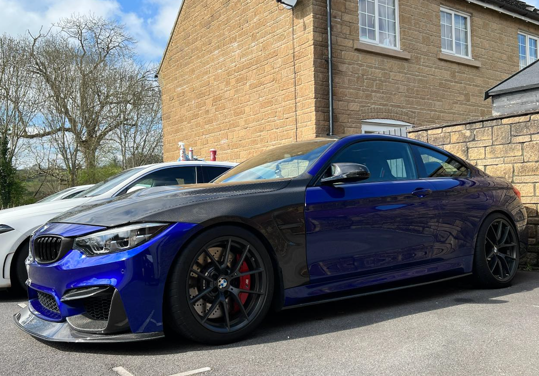 M3/M4 OEM Style Carbon Fibre Fenders