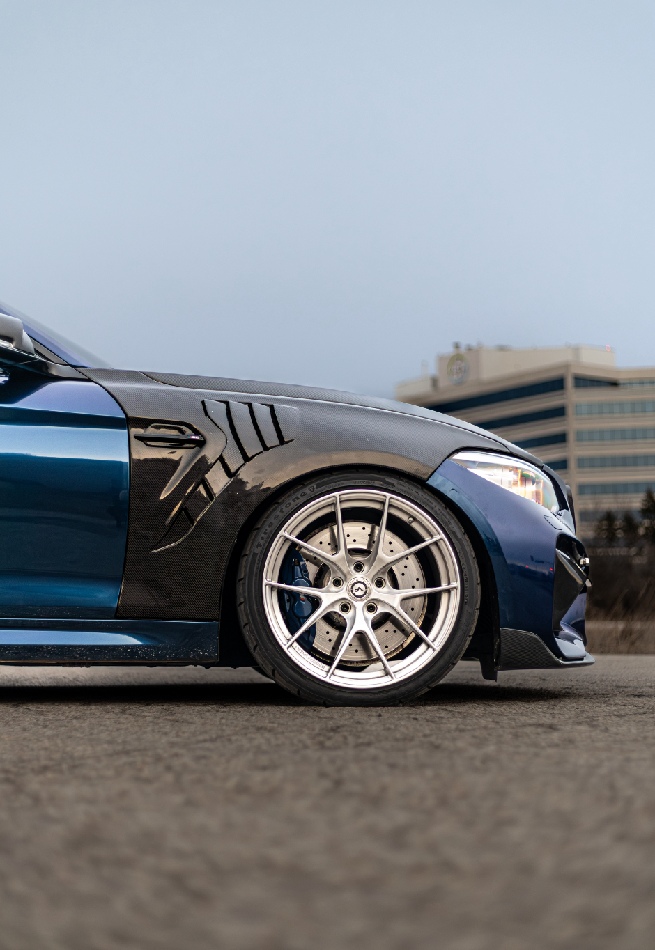 F87 M2/M2C Carbon Fibre Vented Fenders