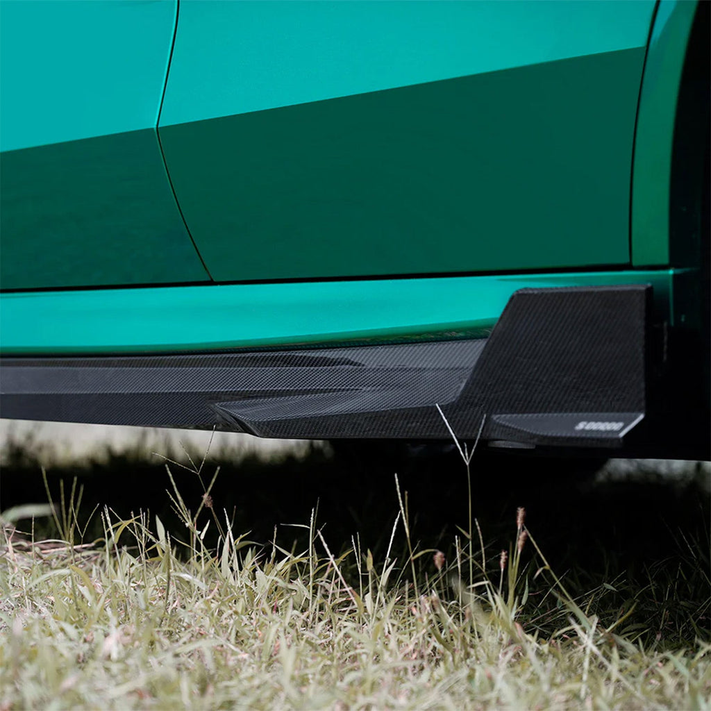 SooQoo BMW F95 X5M LCI Side Skirts In Gloss Carbon Fibre