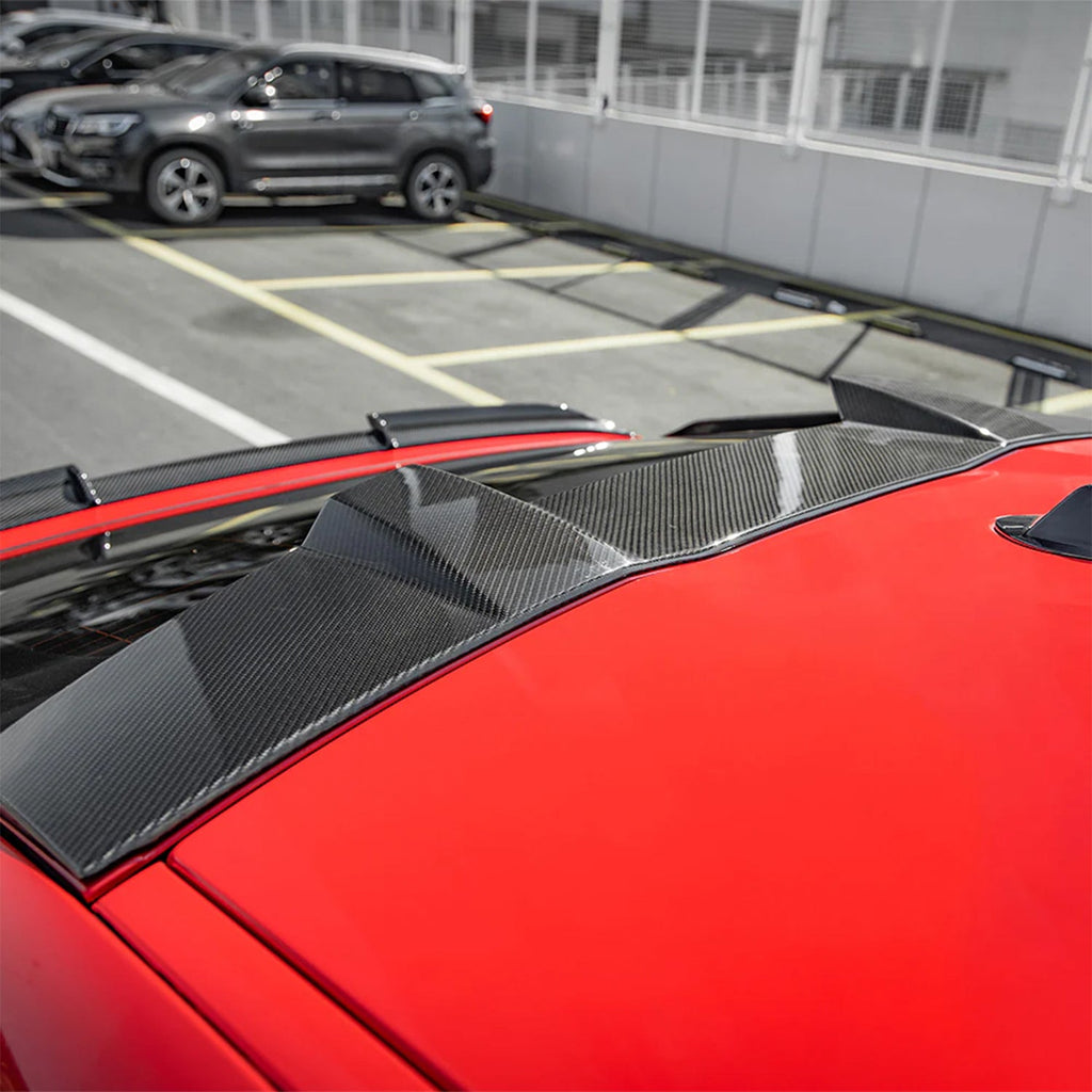 SooQoo BMW F96 X6M & G06 X6 Roof Spoiler In Gloss Carbon Fibre