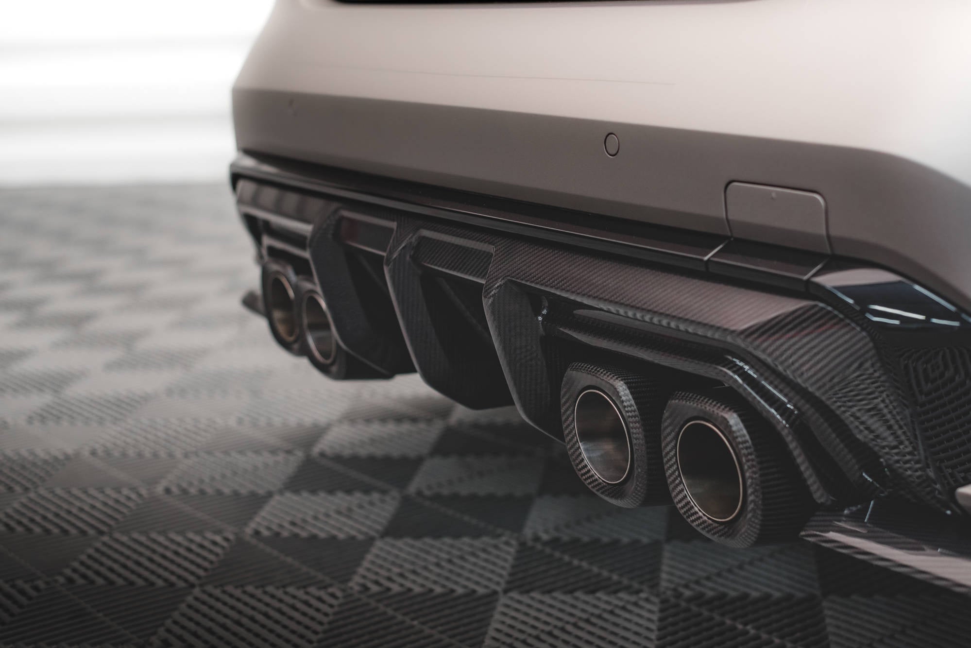 BMW - M3 SEDAN / TOURING G80 / G81 & M4 G82 - CARBON FIBER REAR DIFFUSER