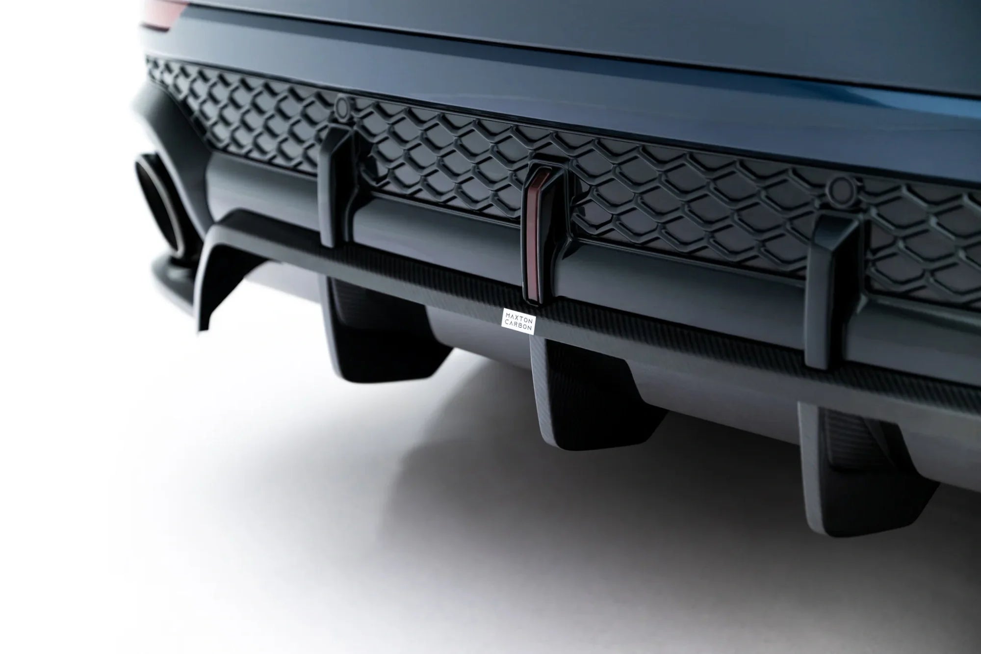 Audi - RSQ8 Mk1 Facelift - Prepreg Carbon Fiber Rear Splitter (with vertical bars)