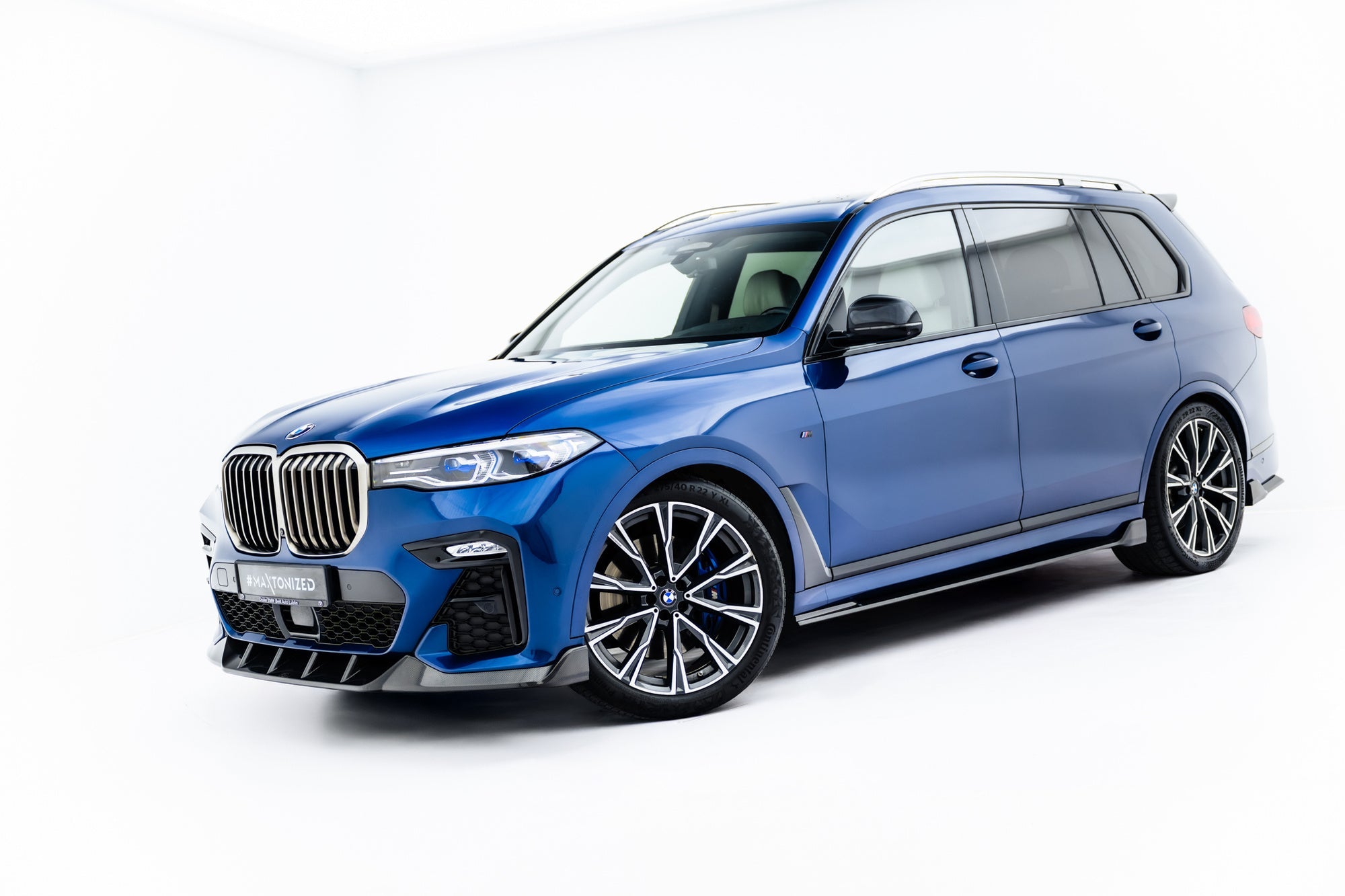 BMW - X7 M-PACK - G07/ G07  FACELIFT - CARBON FIBER SIDE SKIRTS