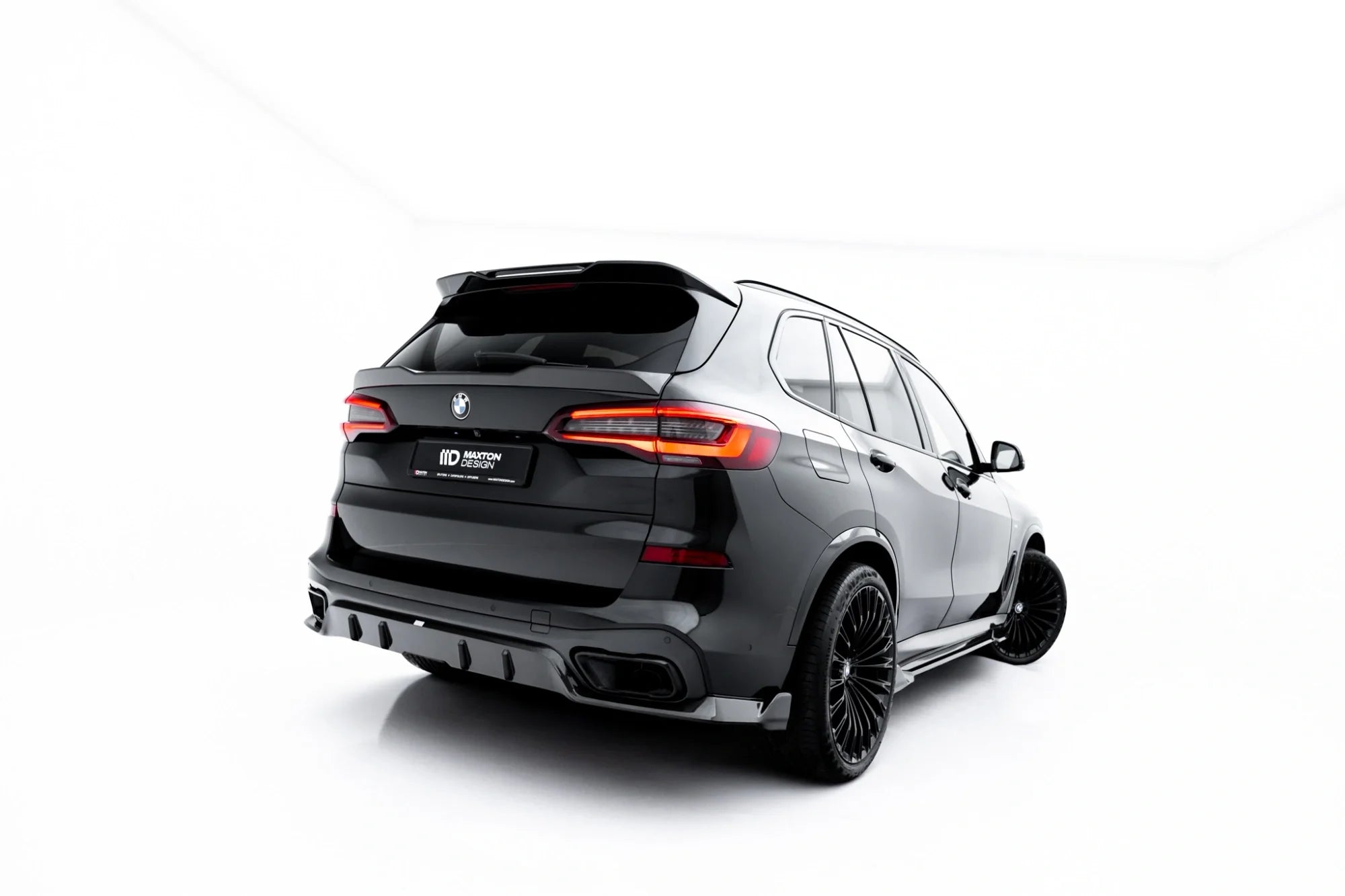 BMW - X5 M-PACK G05/ X5M F95 FACELIFT - CARBON FIBER LOWER SPOILER