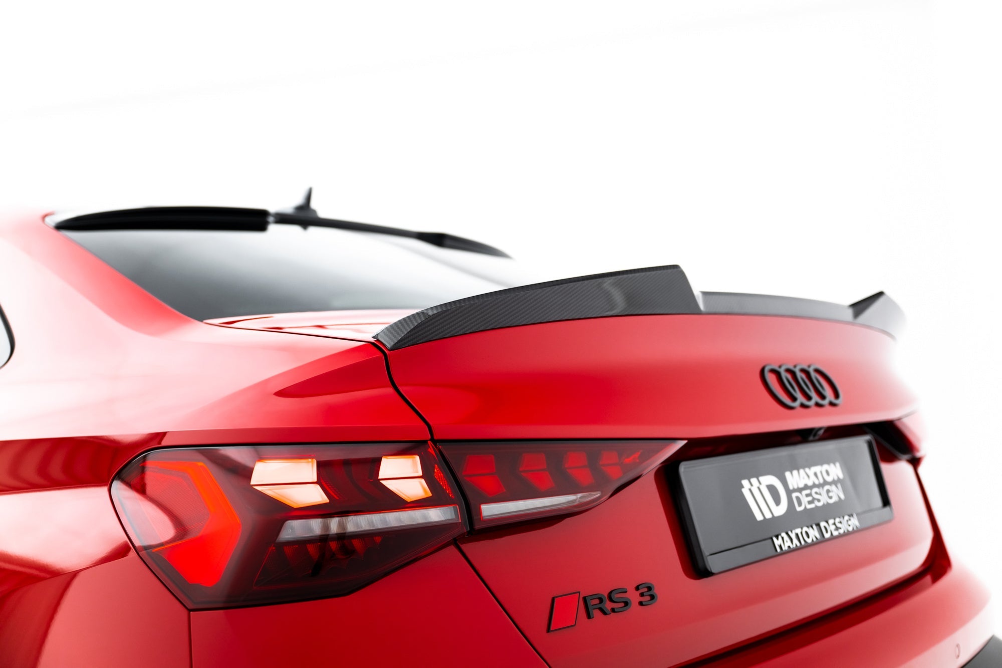 Audi - RS3 / S3 / A3 S-Line / A3 - Sedan 8Y Facelift - Carbon Fiber Tailgate Spoiler - V1