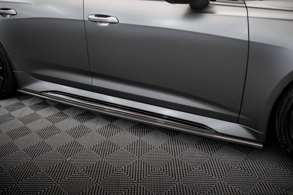 AUDI - RS6 C8 / RS7 C8 - SIDE SKIRTS - CARBON FIBER