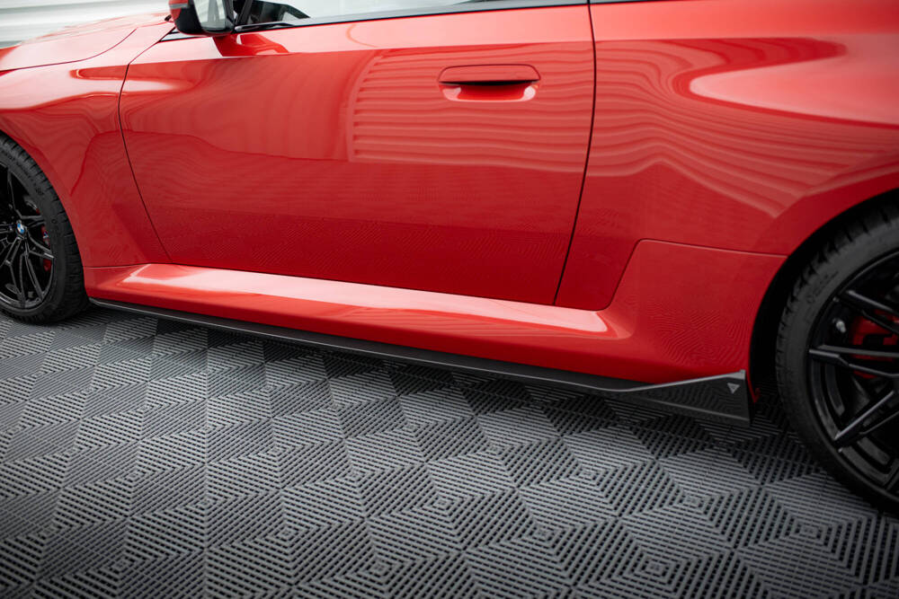 BMW - M2 - G87 - CARBON FIBER SIDE SKIRTS DIFFUSERS