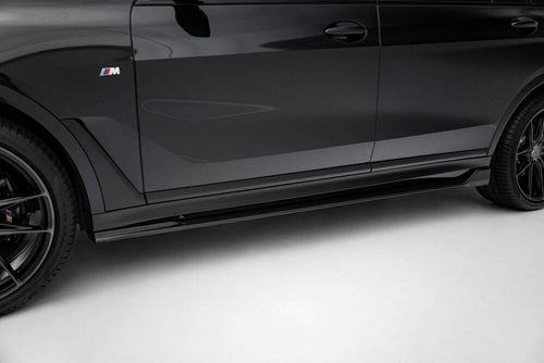 BMW - X7 M-PACK - G07/ G07  FACELIFT - CARBON FIBER SIDE SKIRTS