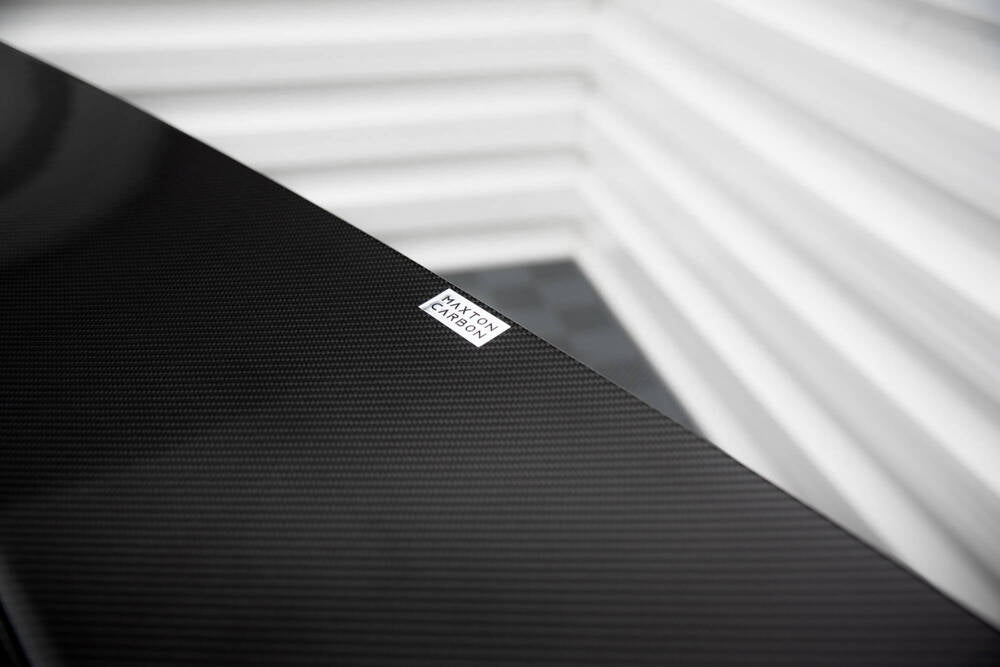 BMW - M2 - G87 - CARBON FIBER SPOILER + LED Light