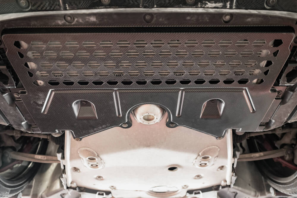 BMW - M2 - G87 - CARBON FIBER UNDER ENGINE COVER