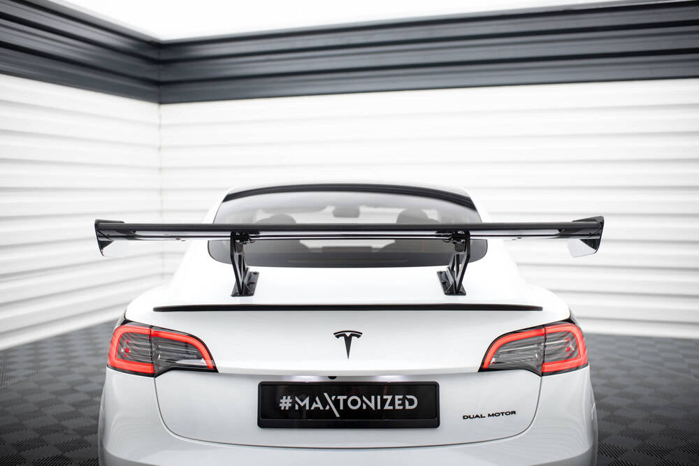 Tesla - Model 3 - Carbon Spoiler