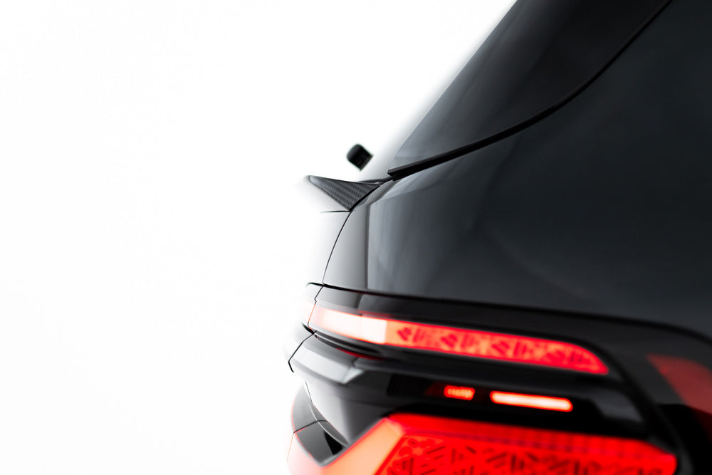 BMW - X7 M-PACK - G07/ G07  FACELIFT - CARBON FIBER TAILGATE LOWER SPOILER