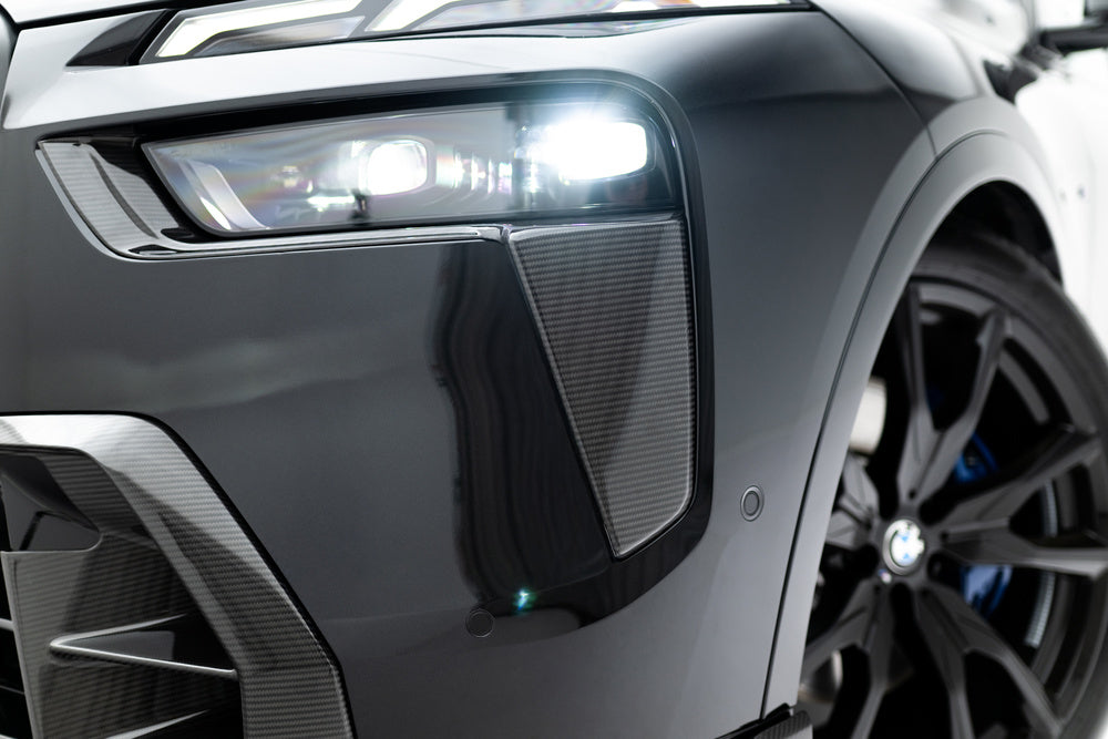 BMW - X7 M-PACK - G07  FACELIFT - CARBON FIBER FRONT BUMPER AIR INTAKES