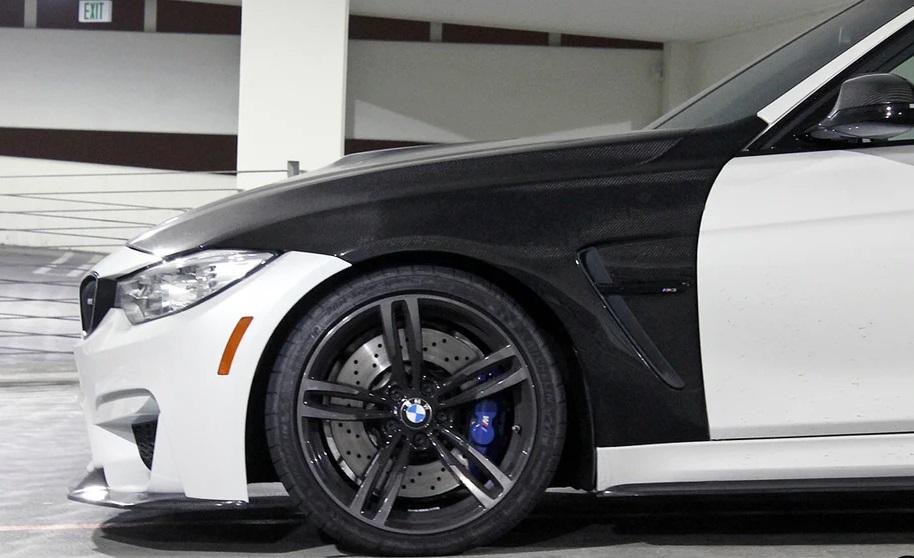 M3/M4 OEM Style Carbon Fibre Fenders