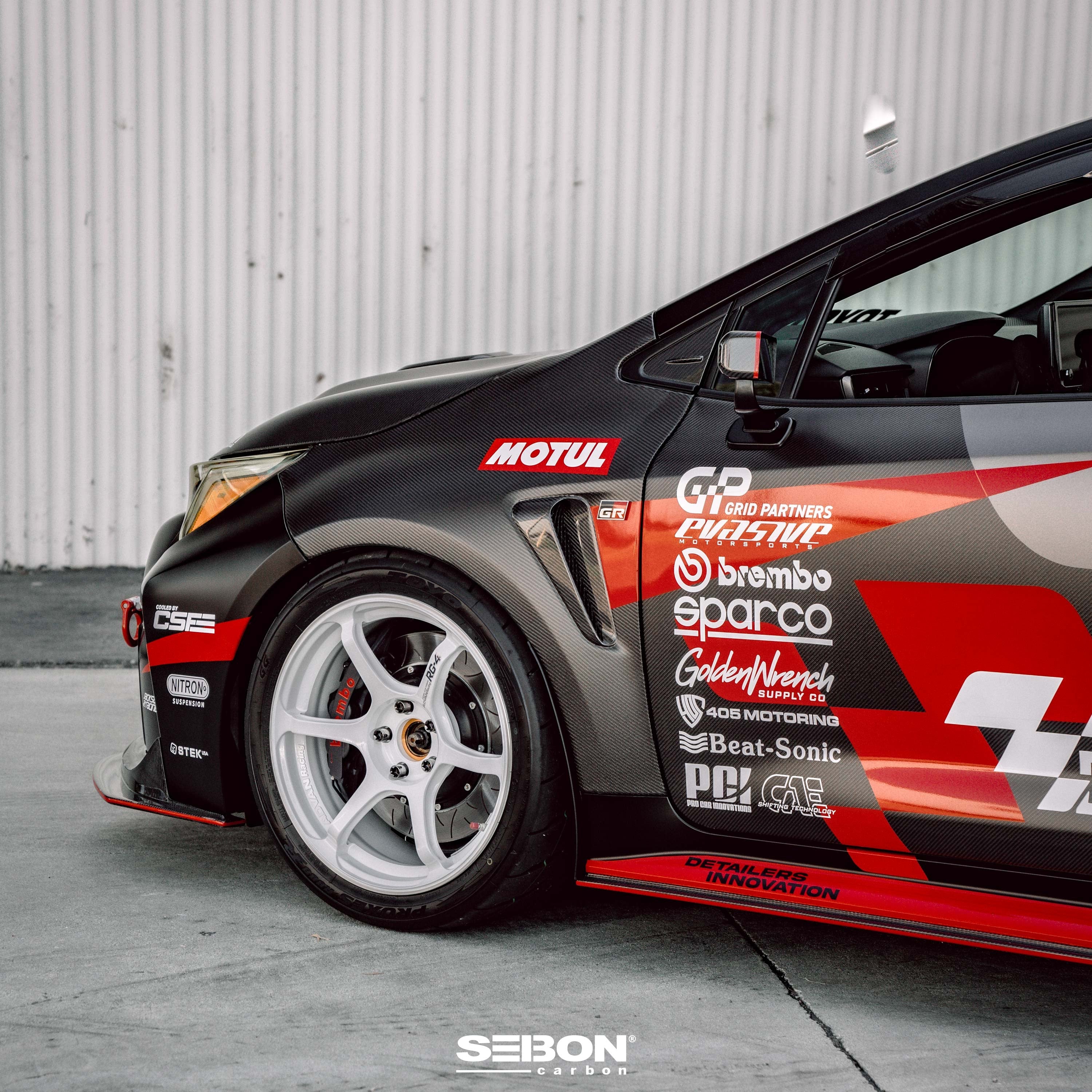 Seibon OEM-Style Dry Carbon Fiber Fenders - 2023-2026 Toyota GR Corolla (Gloss)