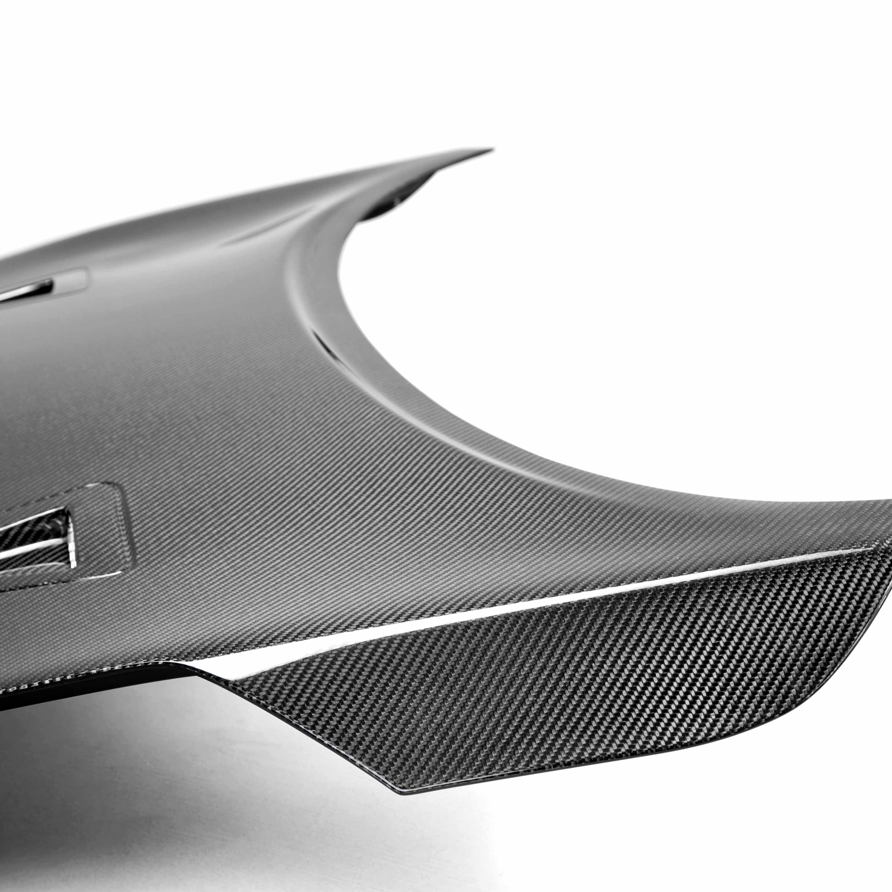 Seibon GTR-Style Carbon Fiber Hood - 2011-2017 Nissan Juke