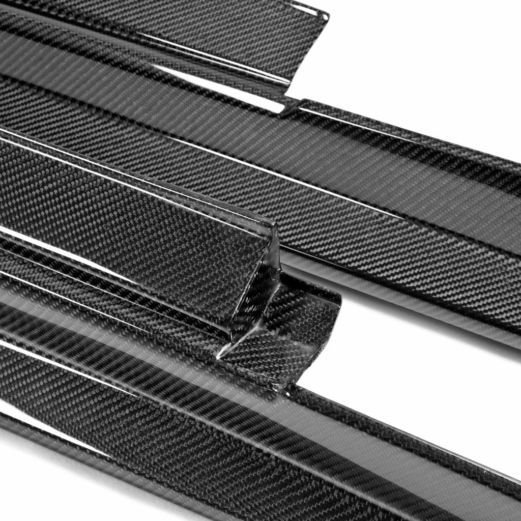 Seibon VS-Style Carbon Fiber Side Skirts - 2009-2016 Nissan GTR (Do Not Fit NISMO)