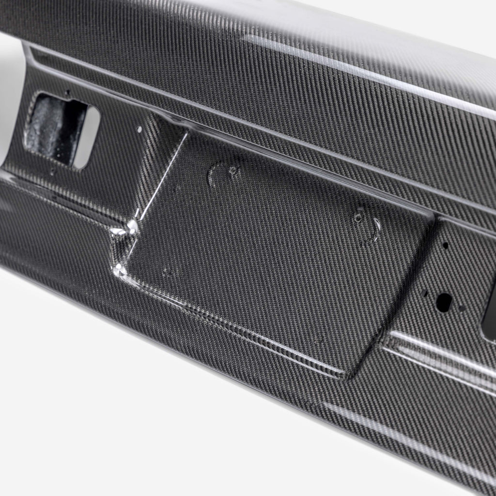 Seibon OEM-Style Carbon Fiber Trunk Lid - 1991-1994 Nissan Sentra Coupe