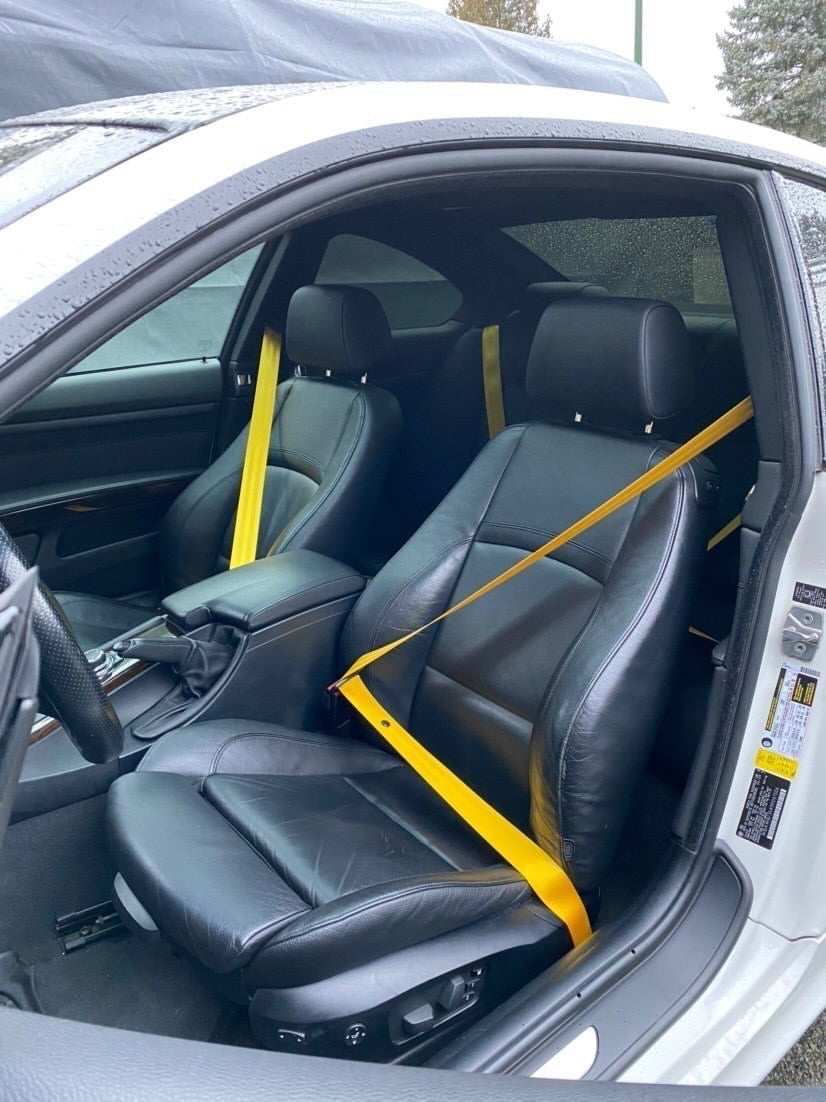 BMW Custom Coloured Seat Belts
