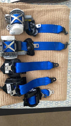 BMW Custom Coloured Seat Belts