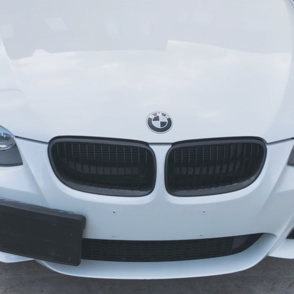 E9X Single Slot Carbon Fibre Kidney Grills